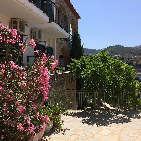 Hotel Les Sirenes Kardhamili