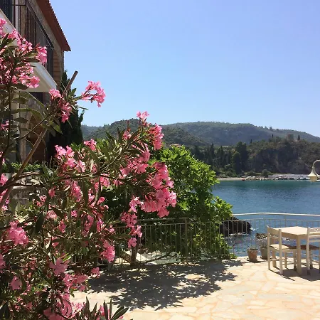 Szálloda Les Sirenes *