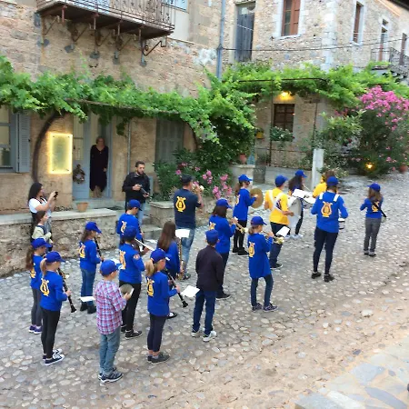 Les Sirenes Hotel Kardamyli