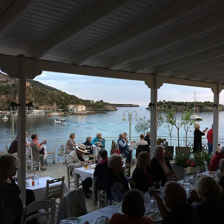 Les Sirenes Hotel Kardamyli