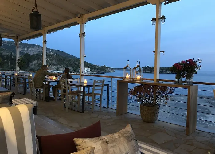 Hotell Les Sirenes Kardhamili